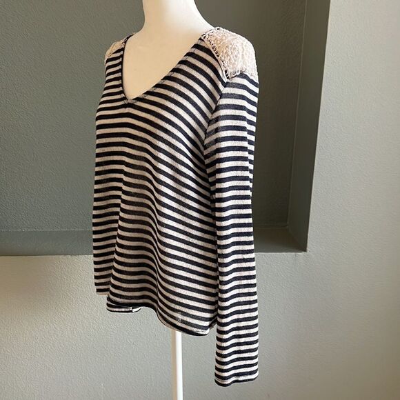 Anthropologie Mauve Knit Top Blouse Sweater - Picture 2 of 5